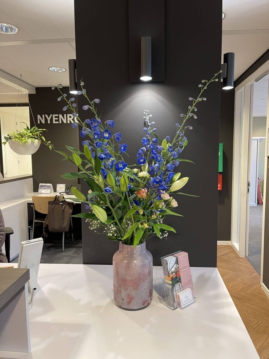 Nyenrode Daily Flowers