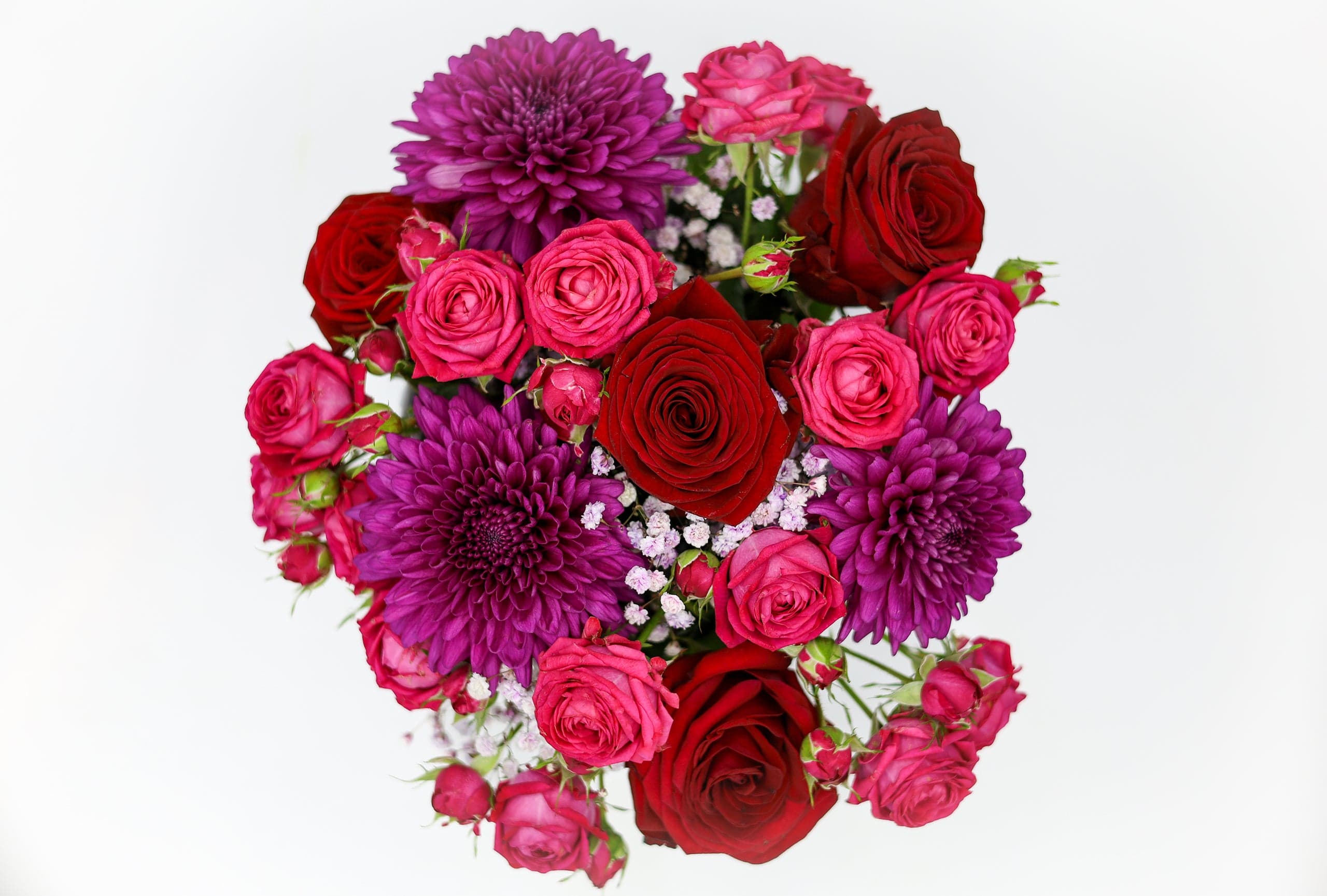 Bloemen in hoedendoos - Chic Burgundy Beauty