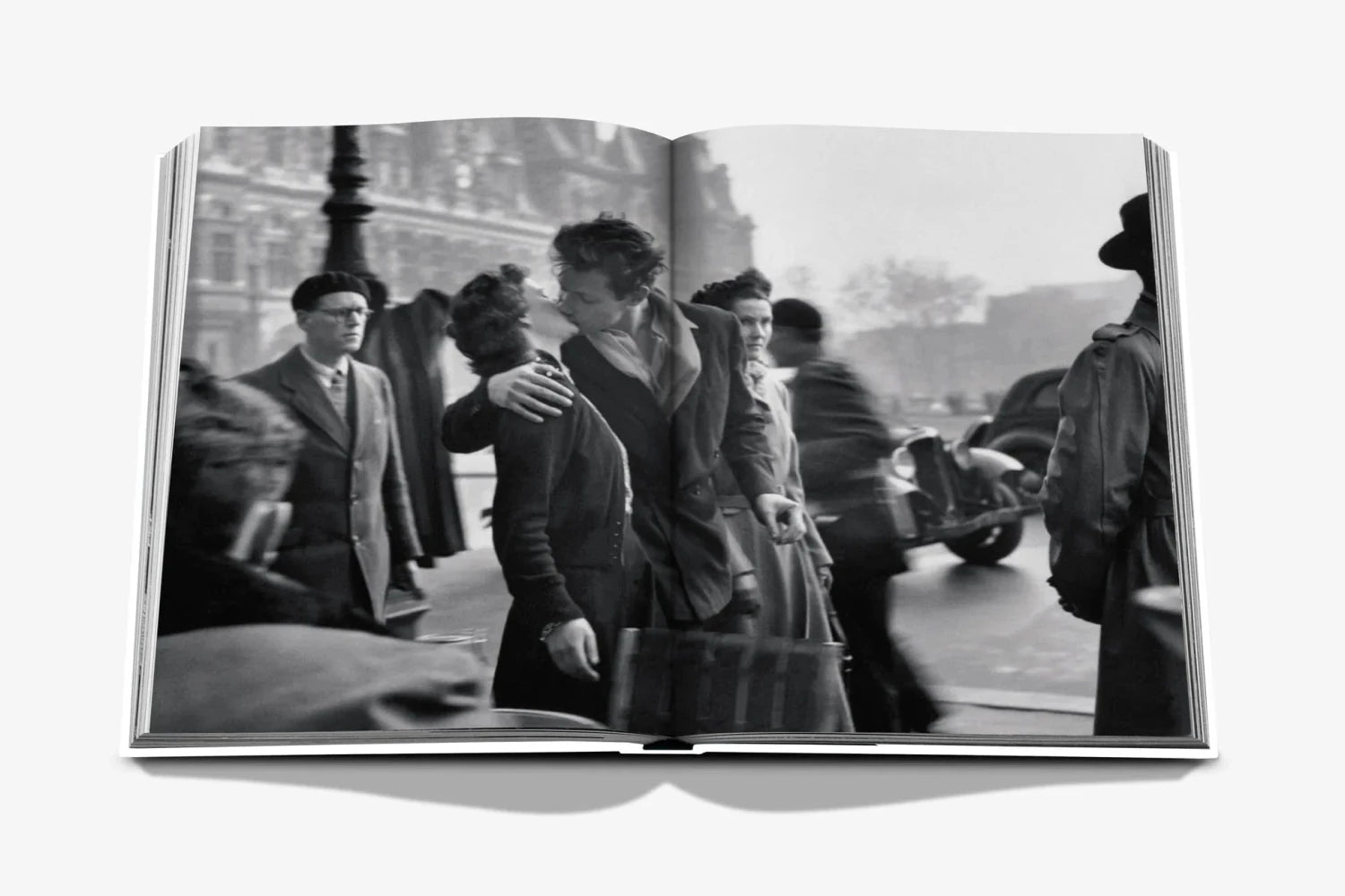 Assouline Heart and Love pages lifestyle