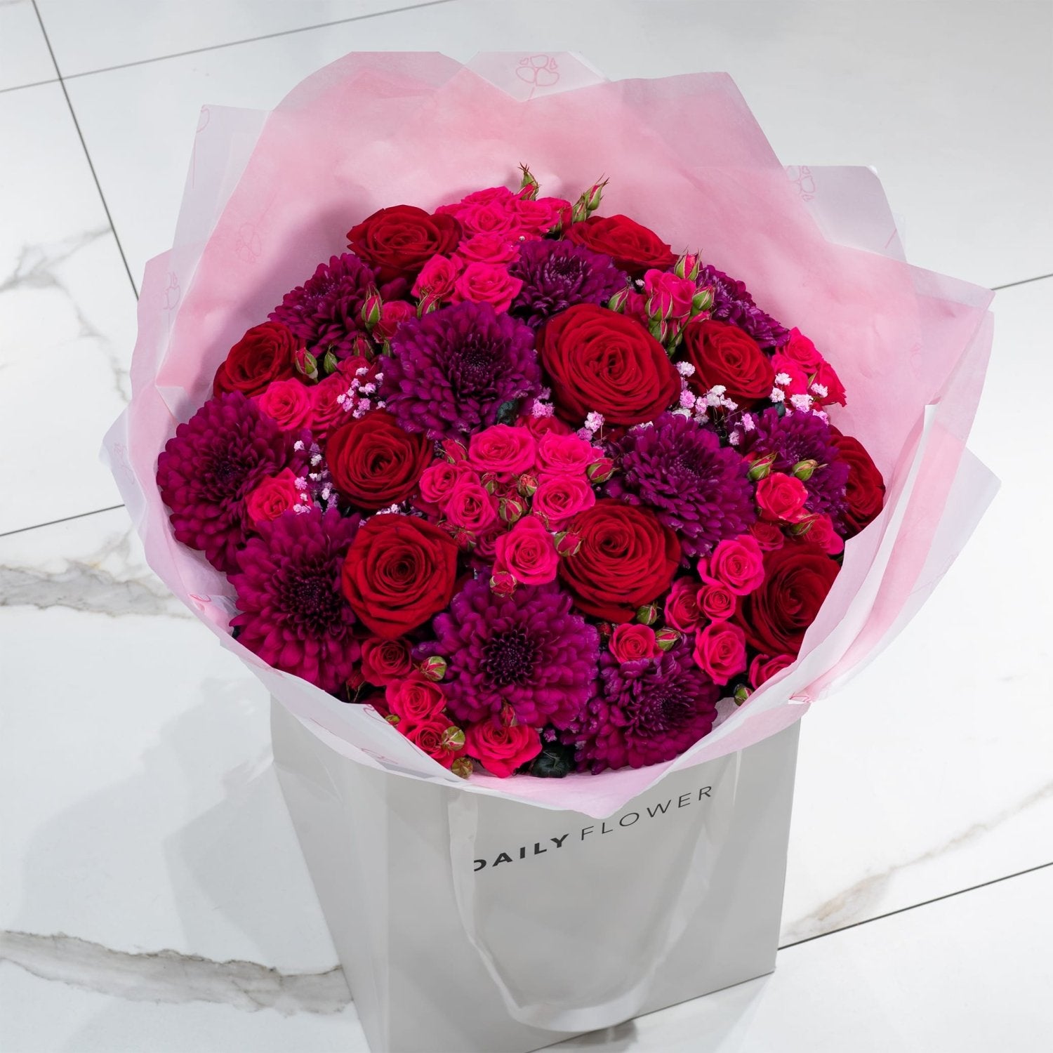 Chic Burgundy Beauty flower bouquet Daily Flowers Amsterdam