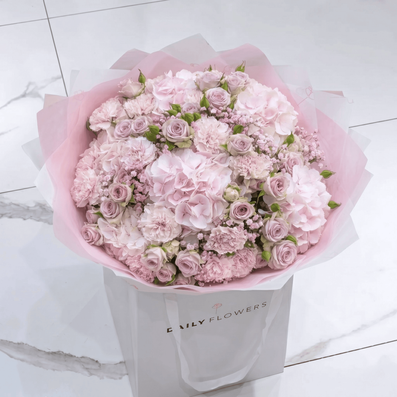 Perfect Pastel large flower bouquet Daily Flowers Amsterdam