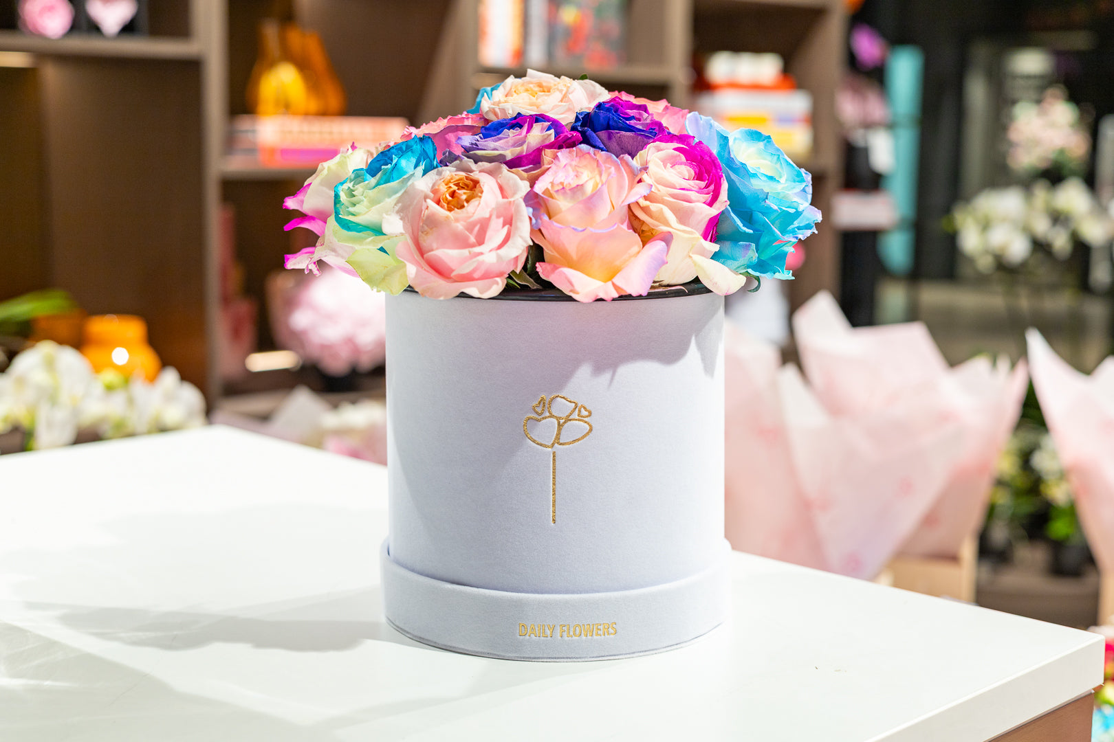 Flowers in a box - Colored Roses