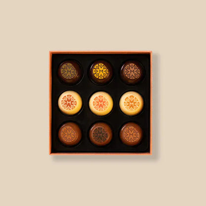 Madaq's Favorites Box