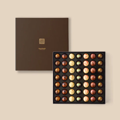 Madaq's Variety Box