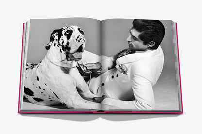 Assouline coffee table book - Chic dogs