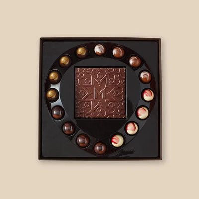 Madaq's Collier Piece