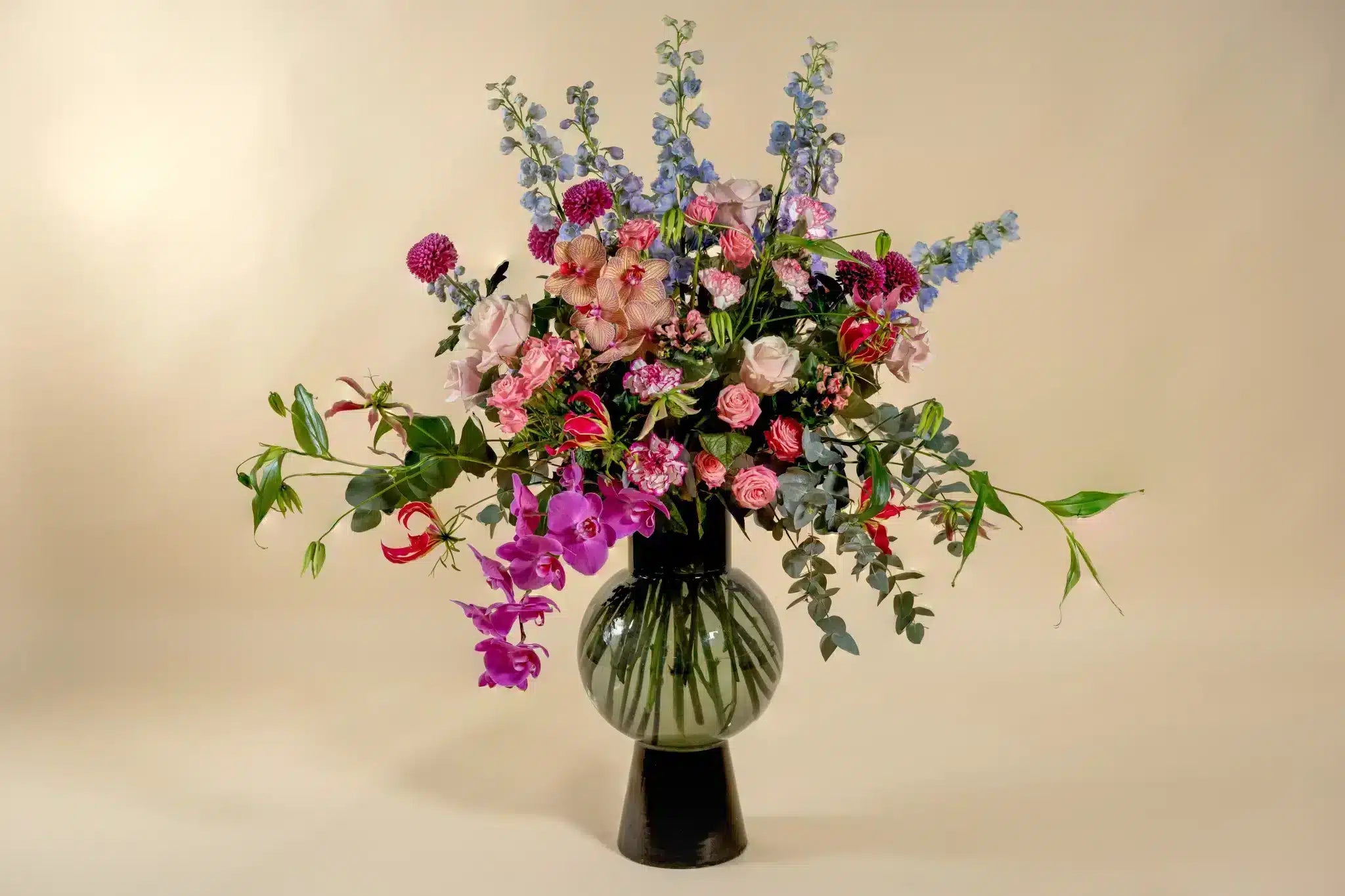 Big bouquet of luxury flowers