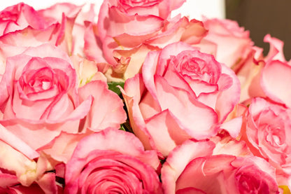 Flowers in a box - pink roses