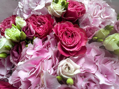 Pink Park Princess flower bouquet close-up Daily Flowers Amsterdam
