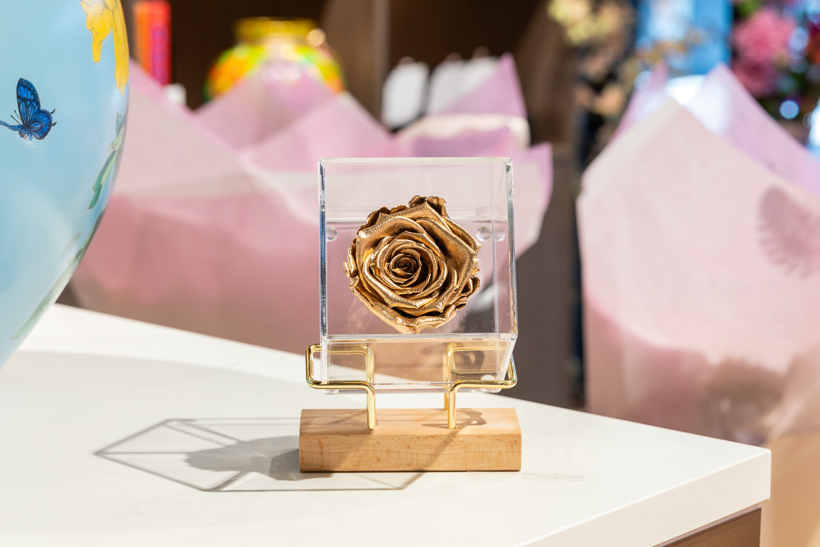 Luxury preserved rose - gold