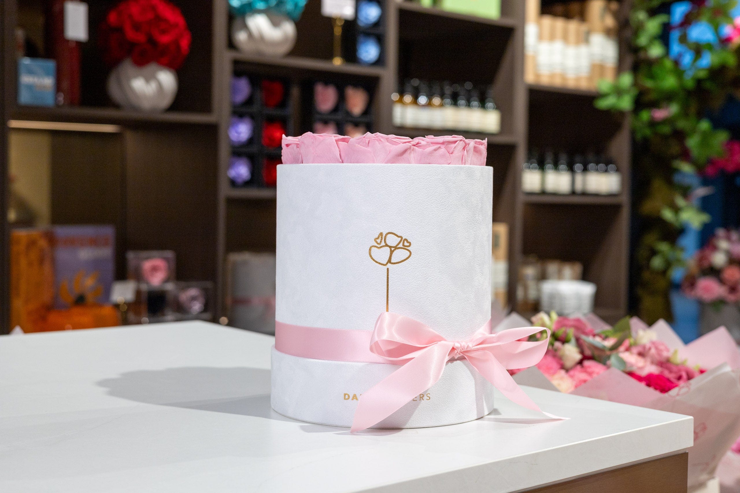 The Exclusive Box of Love - Preserved Roses