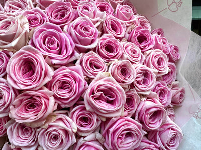 Pink roses Zaina bouquet Daily Flowers Amsterdam