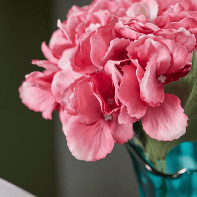 Artificial two tone pink hydrangea stem detail
