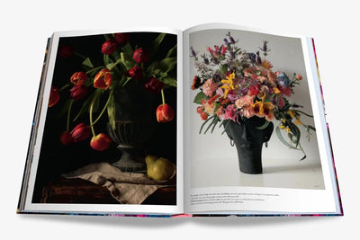Assouline Flowers Art and Bouquets spread pages