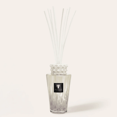 Baobab Totem, White Pearls at Daily Flowers