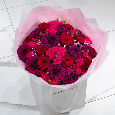 Chic Burgundy Beauty flower bouquet Daily Flowers Amsterdam