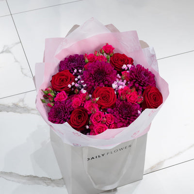 Chic Burgundy Beauty bouquet small Daily Flowers