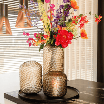 Flora Medium, glass vase by Daily Flowers