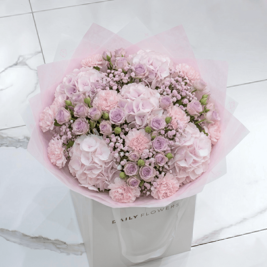 Perfect Pastel medium flower bouquet Daily Flowers Amsterdam