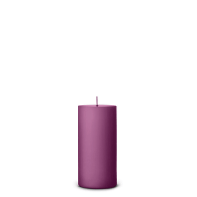 Plum Syrup pillar candle detail