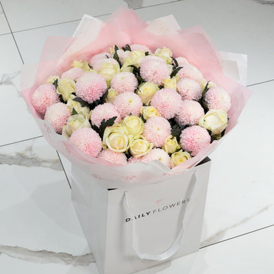 Pink Snow Princess bouquet Daily Flowers Amsterdam