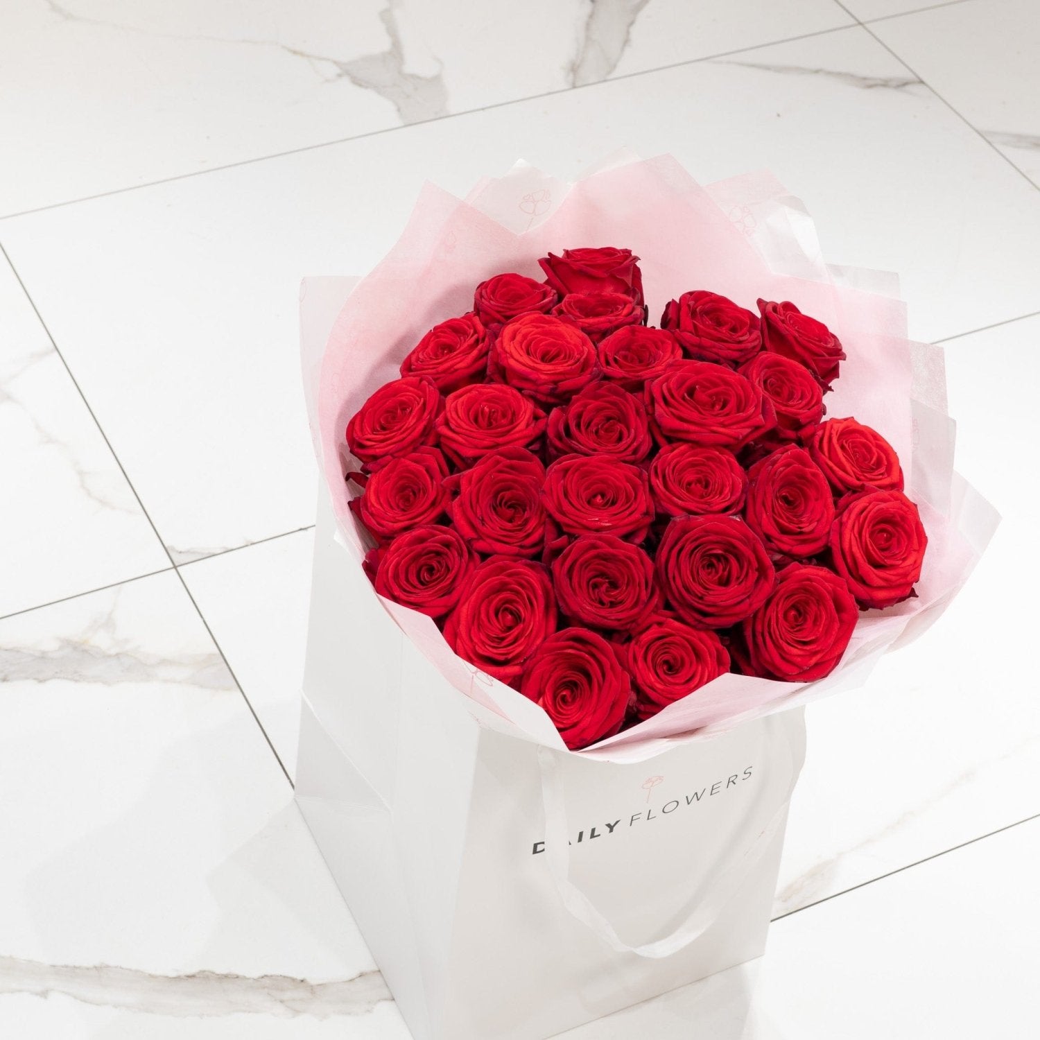 Red Roses bouquet by Daily Flowers