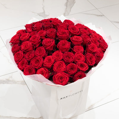 Red Roses bouquet by Daily Flowers