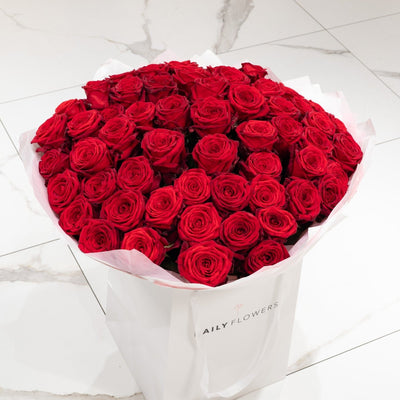 Red Roses bouquet by Daily Flowers