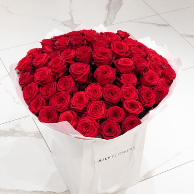 Red Roses bouquet by Daily Flowers