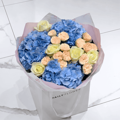 Royal Blue Blush bouquet with roses and hydrangea by Daily Flowers