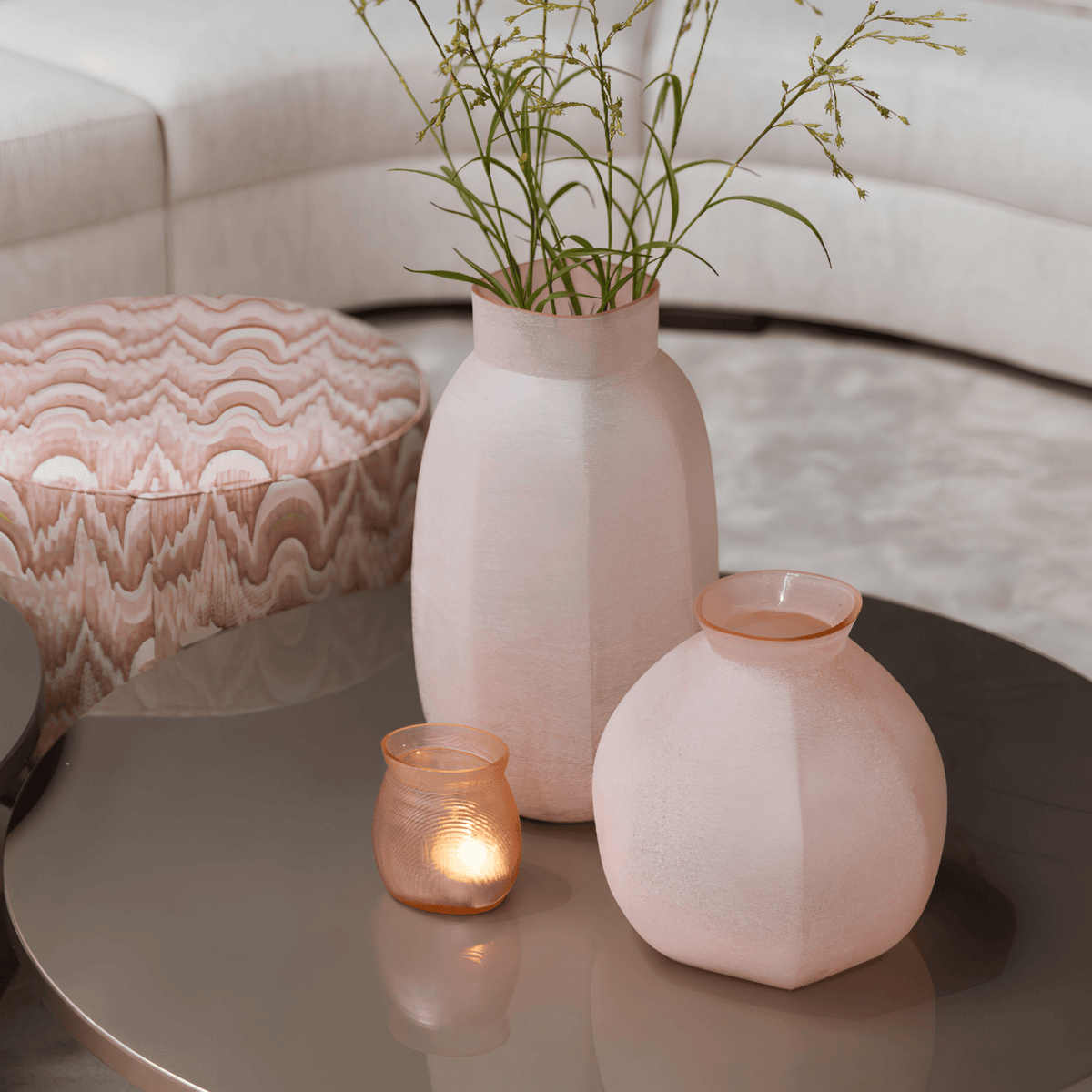 Sierra Large, glass vase by Daily Flowers