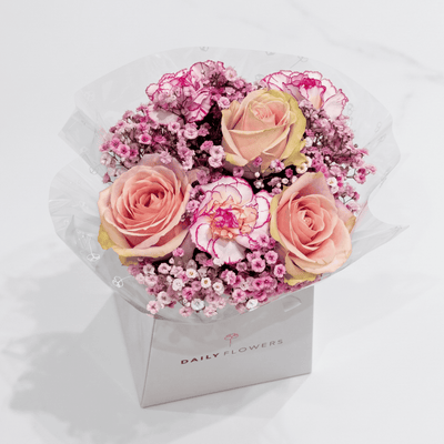 The Dreamier The Better, Mini bouquet with roses and gypsophila by Daily Flowers