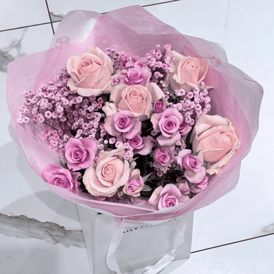 Violet Princess, Mini bouquet with roses by Daily Flowers
