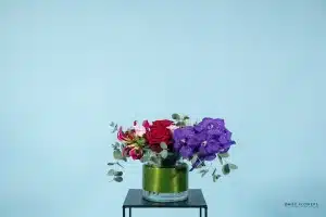 Flower table arrangement