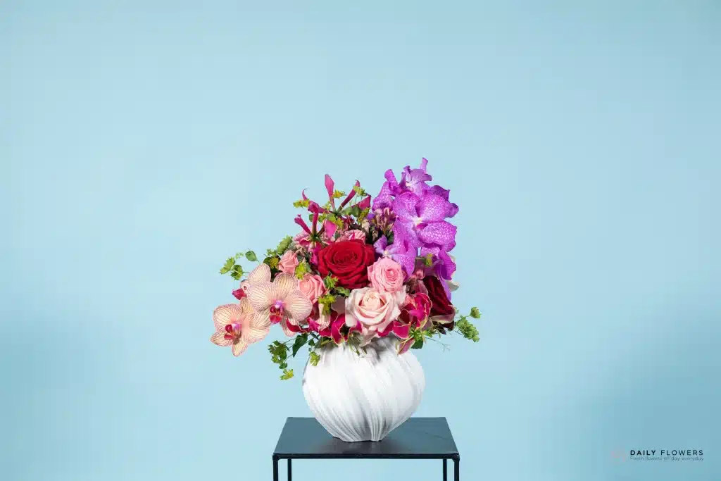 Table flower arrangement